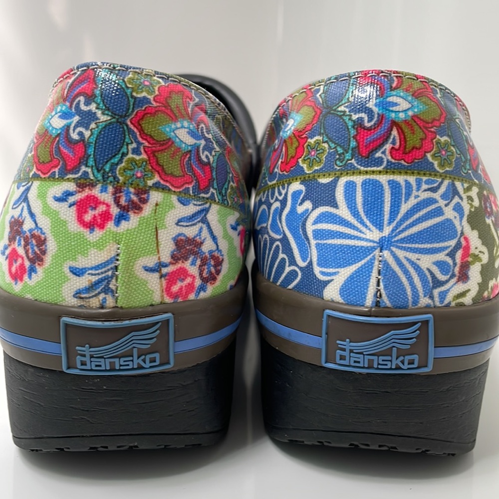 Dansko Vegan Clogs Size 41 - image 4